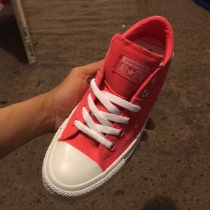Pink converse